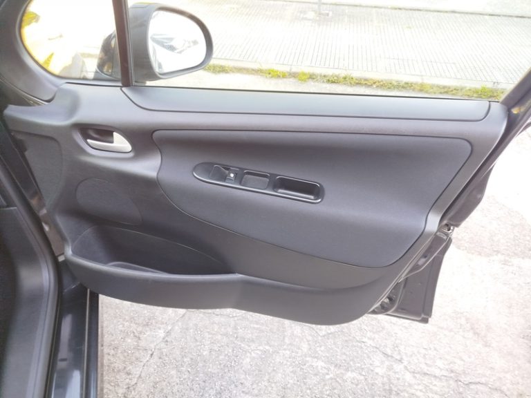 peugeot-207-segunda-mano-vigo-14