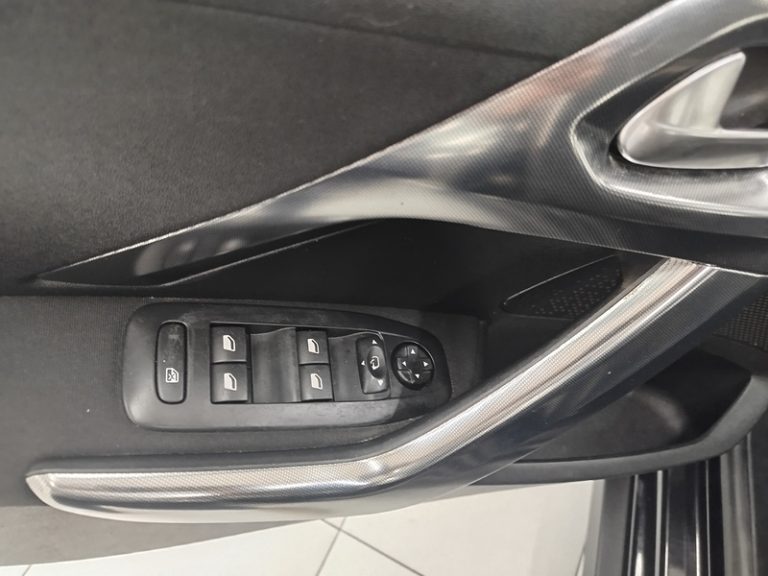 peugeot-2008-segunda-mano-vigo-23