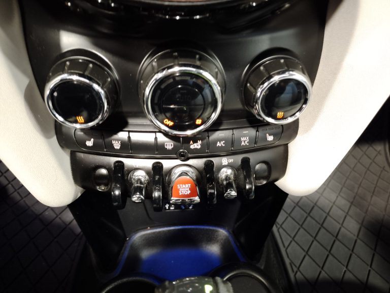 mini-cooper-sd-segunda-mano-vigo-17