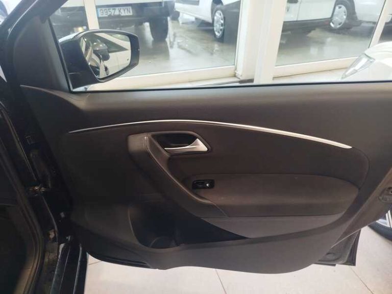 volkswagen-polo-segunda-mano-vigo-27