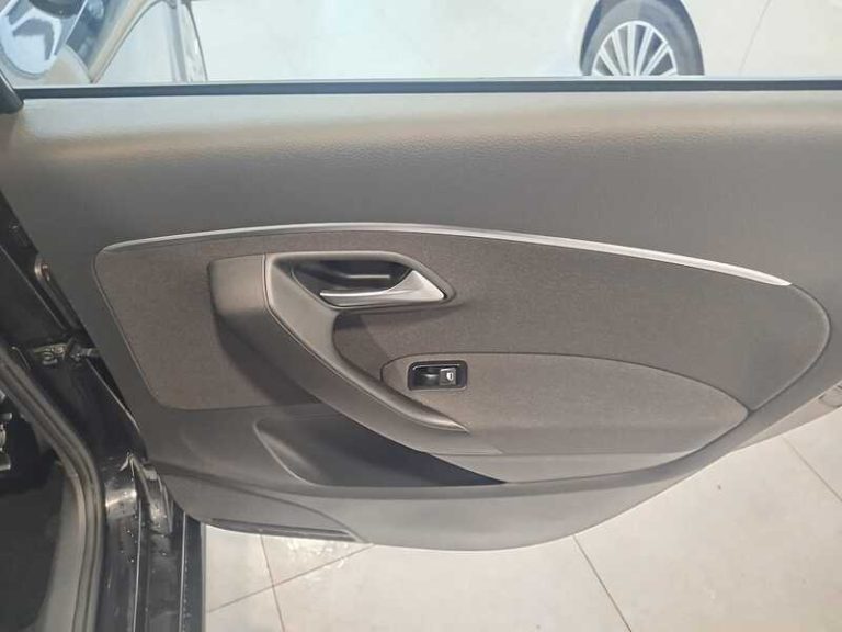 volkswagen-polo-segunda-mano-vigo-29