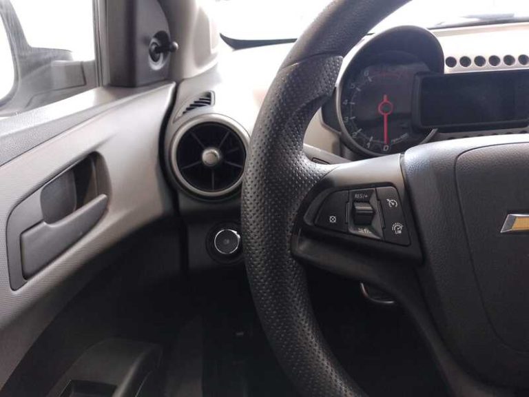 chevrolet-aveo-segunda-mano-vigo-12
