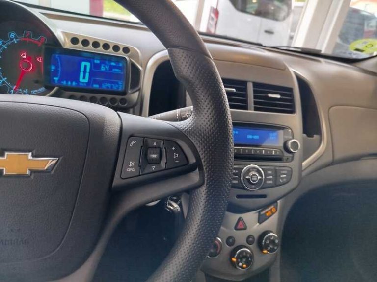 chevrolet-aveo-segunda-mano-vigo-13