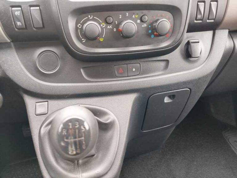 nissan-nv300-segunda-mano-vigo-15