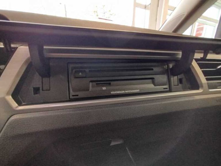 volkswagen-touran-segunda-mano-vigo-25