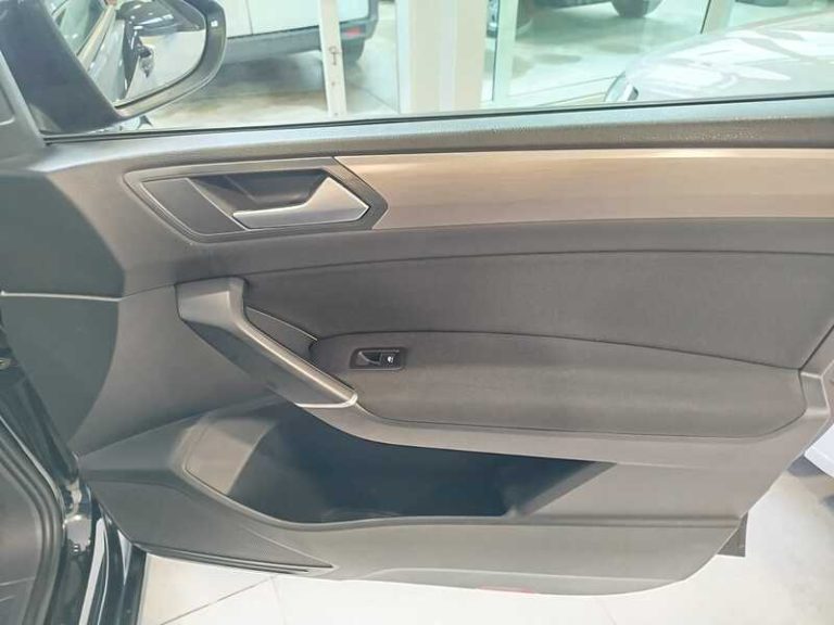 volkswagen-touran-segunda-mano-vigo-29