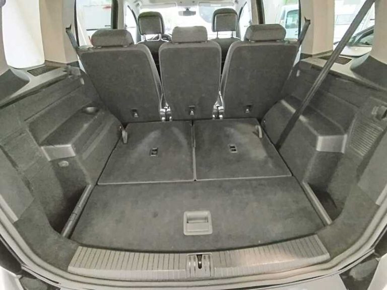 volkswagen-touran-segunda-mano-vigo-32