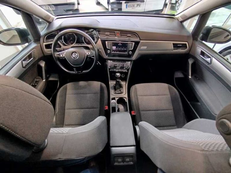 volkswagen-touran-segunda-mano-vigo-5