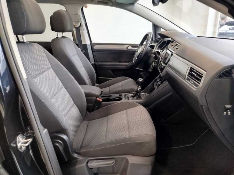 volkswagen-touran-segunda-mano-vigo-8