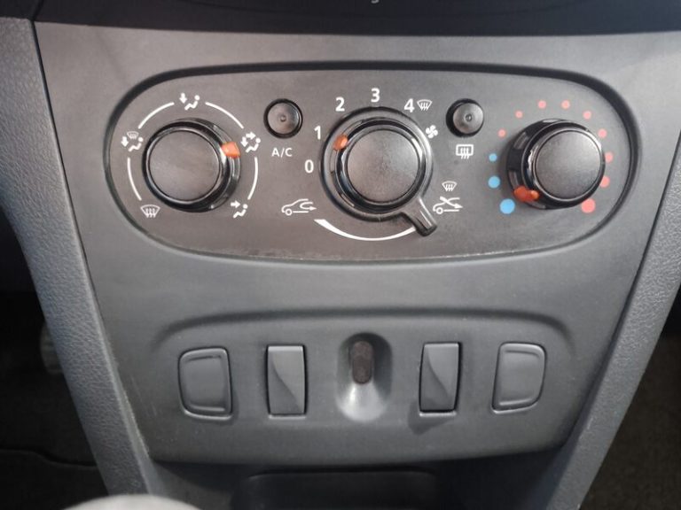 dacia-sandero-segunda-mano-vigo-13
