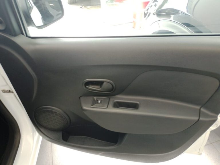 dacia-sandero-segunda-mano-vigo-19