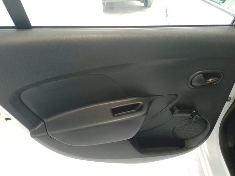 dacia-sandero-segunda-mano-vigo-20