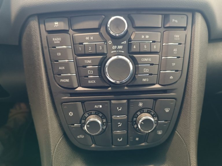 opel-meriva-segunda-mano-vigo-14