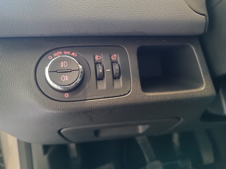 opel-meriva-segunda-mano-vigo-19