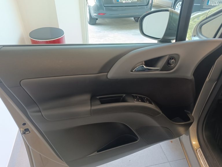 opel-meriva-segunda-mano-vigo-24
