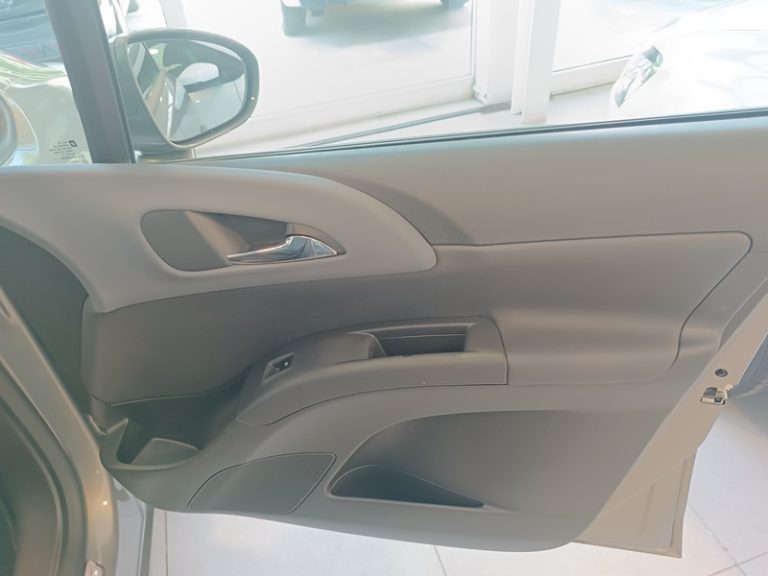 opel-meriva-segunda-mano-vigo-25