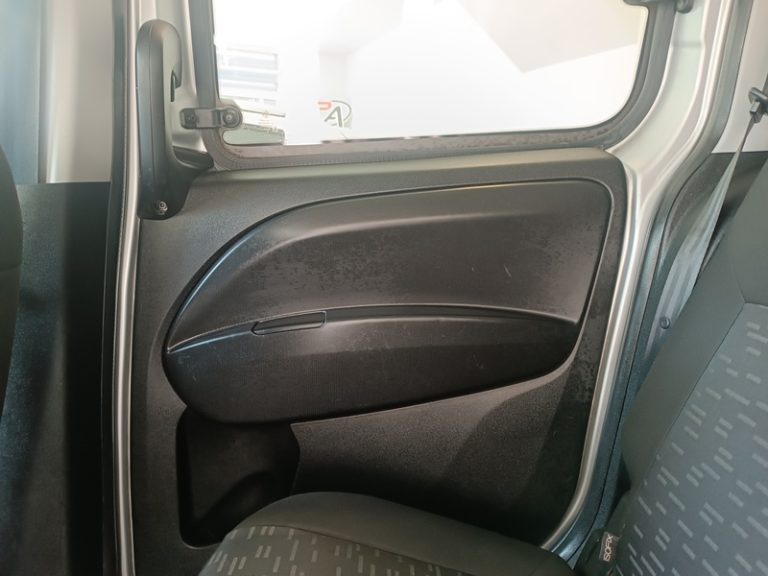 opel-combo-segunda-mano-vigo-23