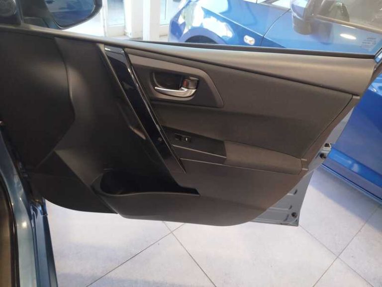 toyota-auris-segunda-mano-vigo-22