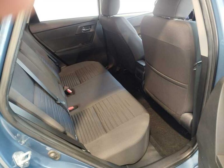 toyota-auris-segunda-mano-vigo-9