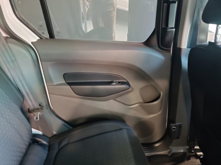 ford-transit-connet-segunda-mano-vigo-24