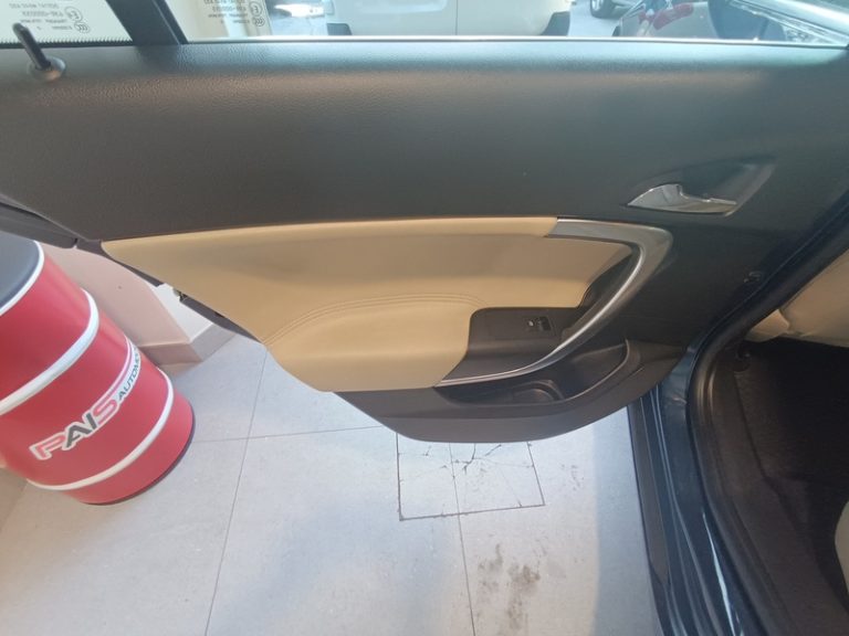 opel-insignia-segunda-mano-vigo-23